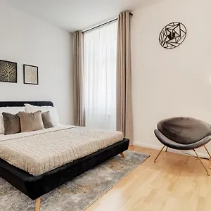 My Rubesova Apartament Praga