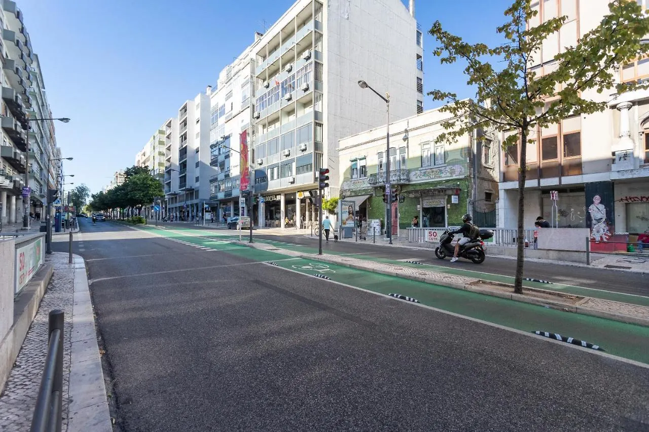 Apartment Lisboa Sweet Family Homestay